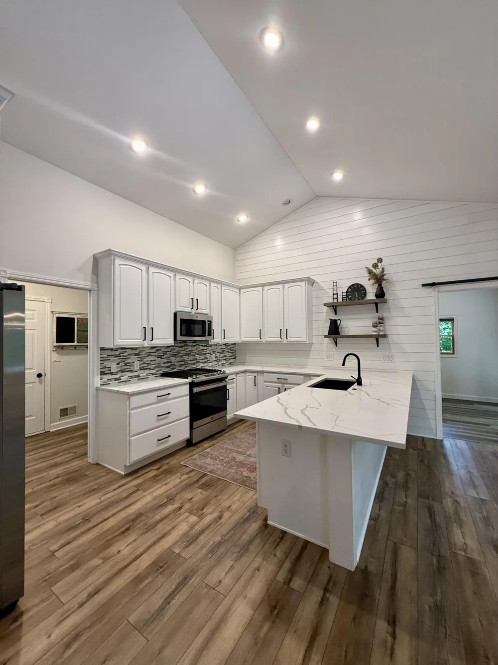 5224 Bonasa Drive NE Courtland Township, MI 49341