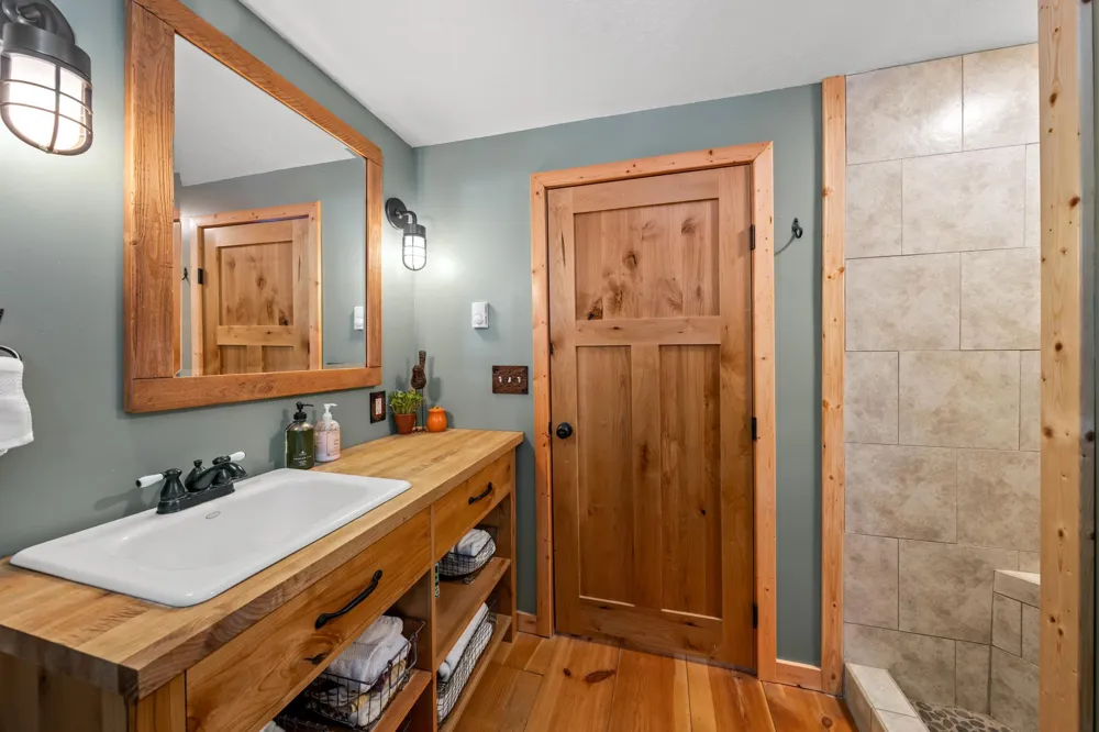 2922 E Long Lake Road Danbury, WI 54830