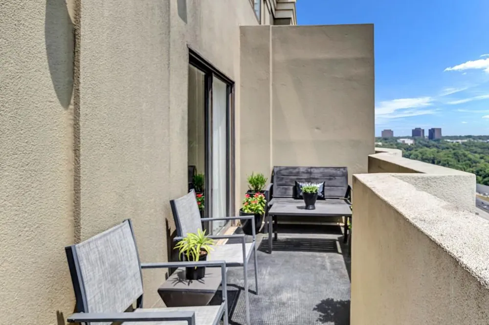 795 Hammond Drive #2403 Atlanta, GA 30328