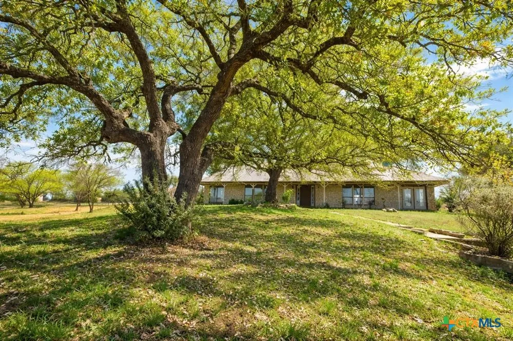 3410 W Ranch Road 152 Llano, TX 78643