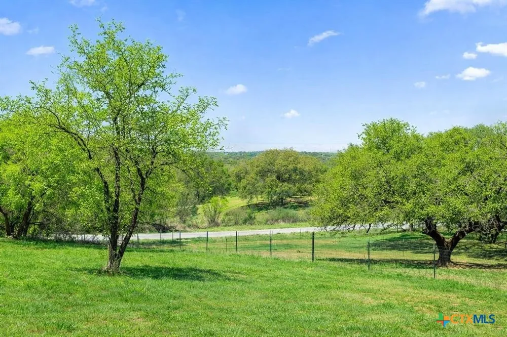 3410 W Ranch Road 152 Llano, TX 78643