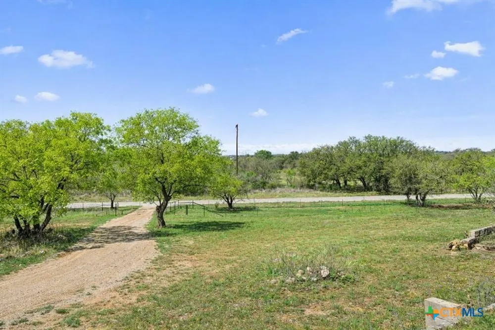3410 W Ranch Road 152 Llano, TX 78643