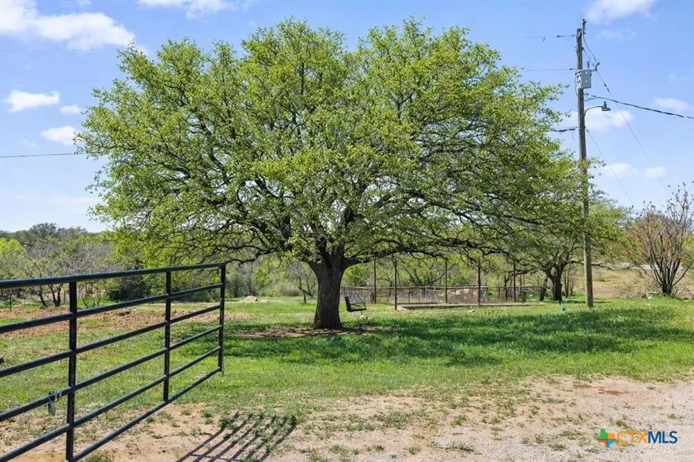 3410 W Ranch Road 152 Llano, TX 78643