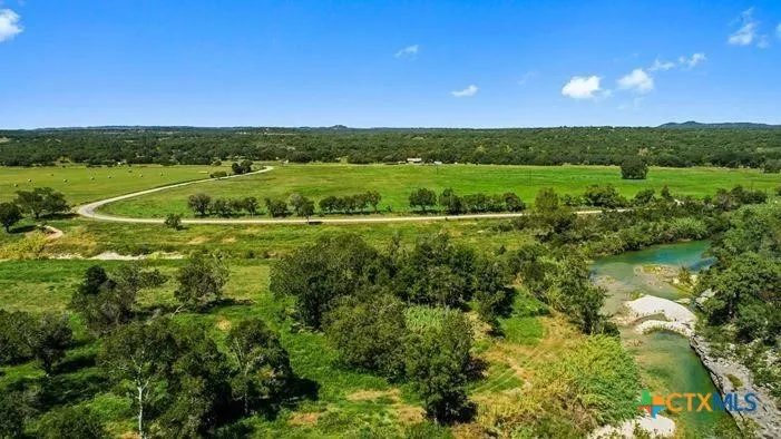 440 Chimney Valley Road Blanco, TX 78606