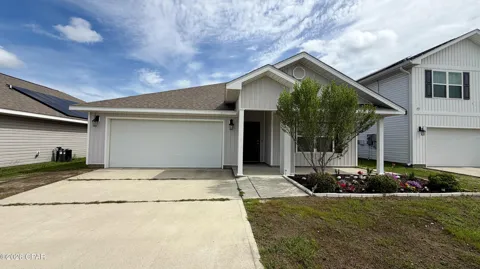 4113 Brighton Boulevard