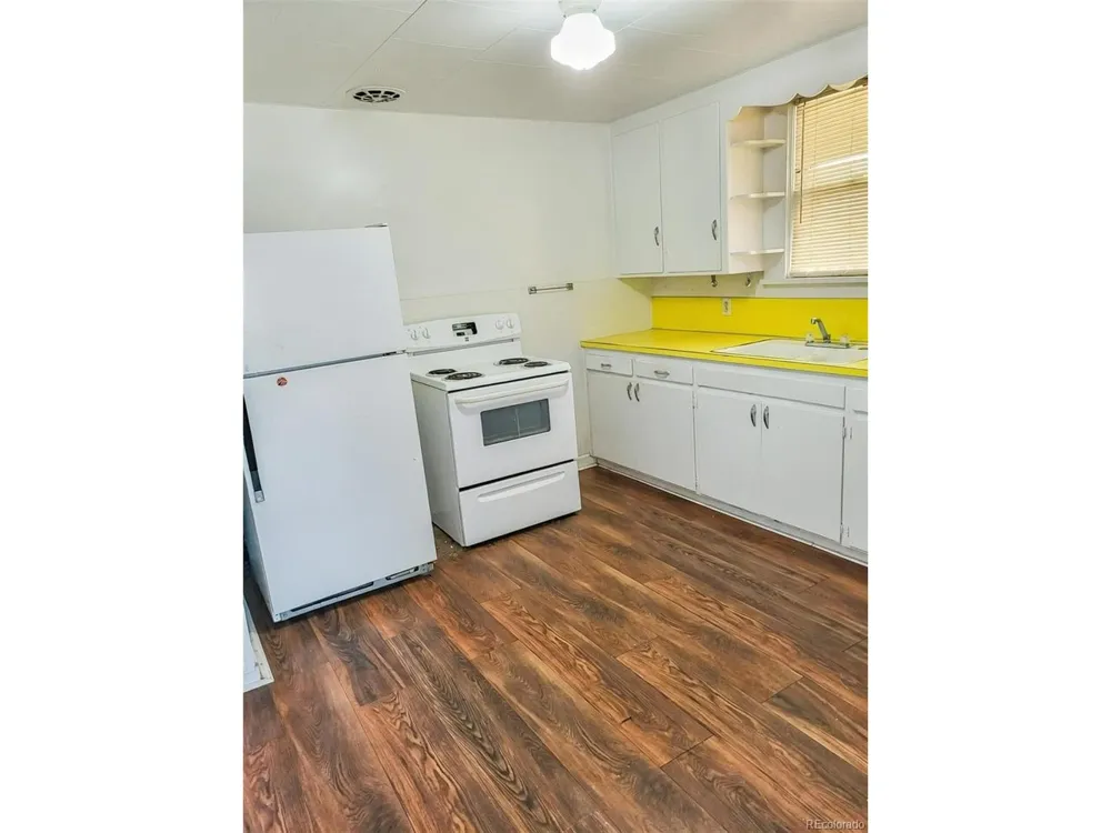 113 E 3rd Street La Junta, CO 81050