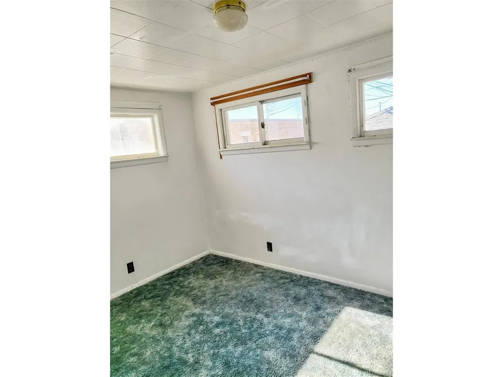 113 E 3rd Street La Junta, CO 81050