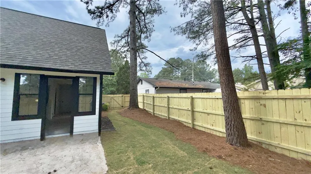 2070 Mallard Way Lithonia, GA 30058