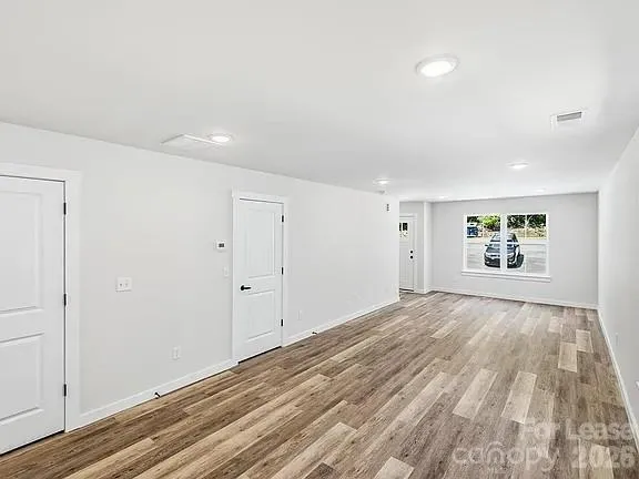 255/257/259 Vanderbilt Road Spartanburg, SC 29301