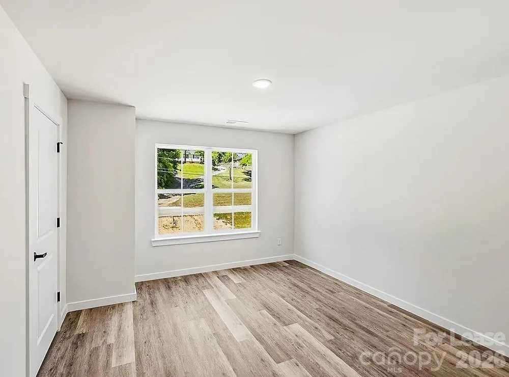 255/257/259 Vanderbilt Road Spartanburg, SC 29301