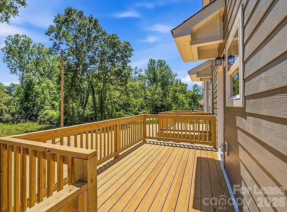 255/257/259 Vanderbilt Road Spartanburg, SC 29301