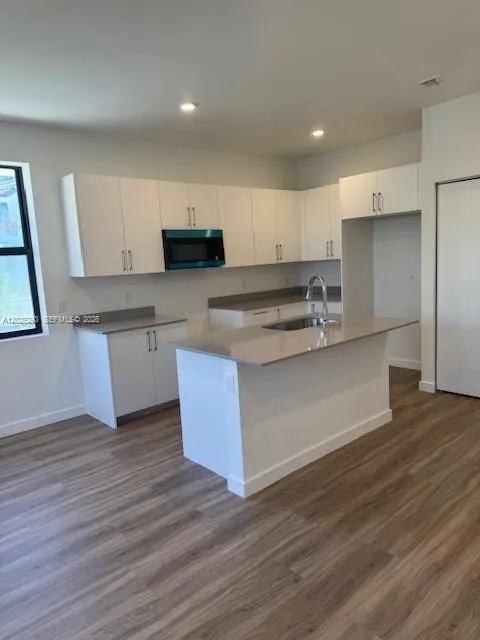 Address Not Shown Florida City, FL 33034