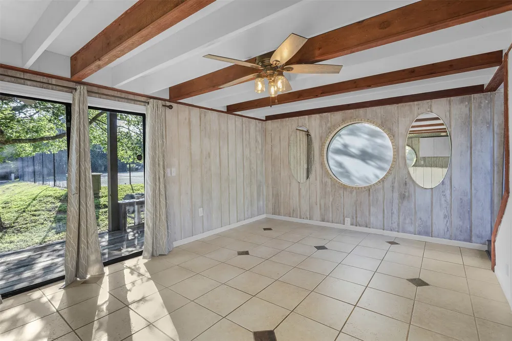 118 Topspin Circle Spicewood, TX 78669