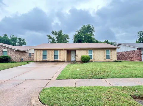 2121 Spanish Trail