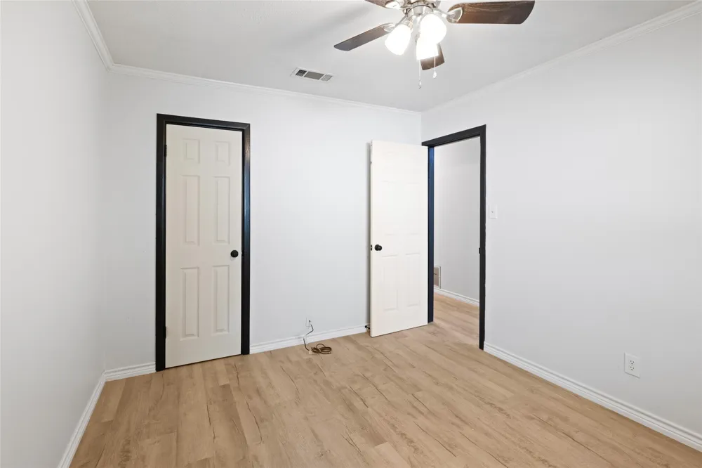 417 Carroll Avenue Wake Village, TX 75501