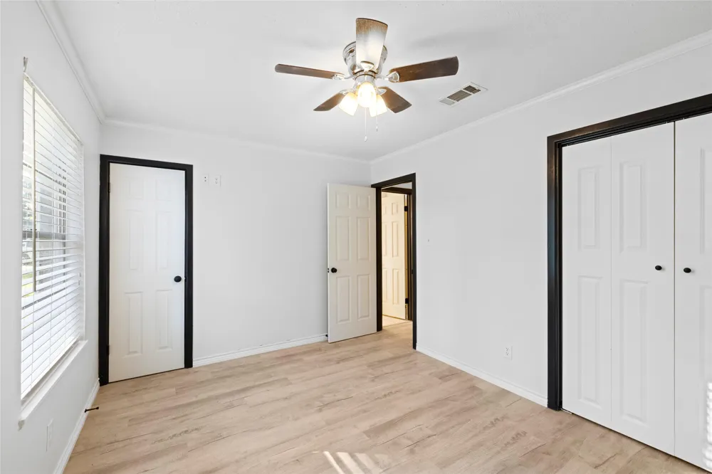 417 Carroll Avenue Wake Village, TX 75501