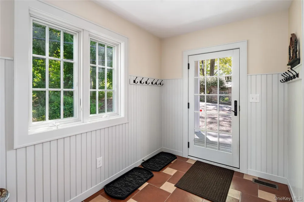 53 Cove Road South Salem, NY 10590