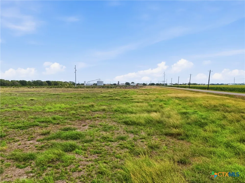 4236 US Highway 87 Port Lavaca, TX 77979