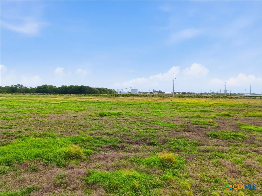 4236 US Highway 87 Port Lavaca, TX 77979