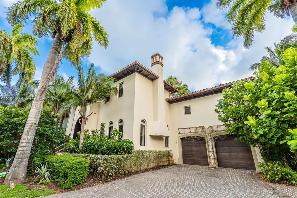 760 S Mashta Dr Key Biscayne, FL 33149