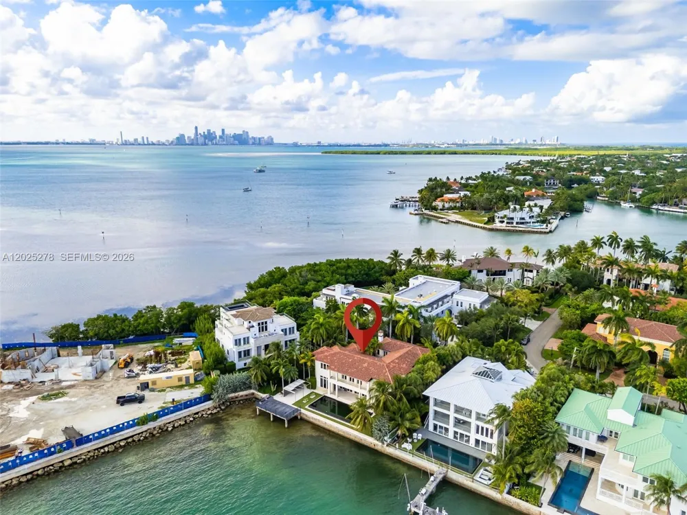 760 S Mashta Dr Key Biscayne, FL 33149