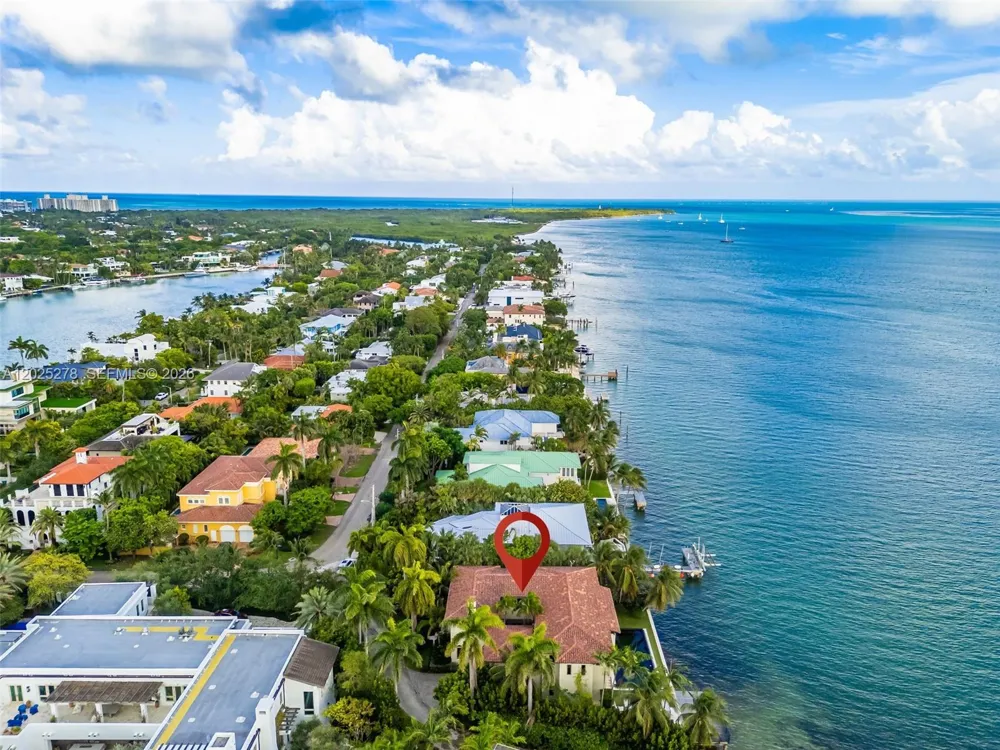 760 S Mashta Dr Key Biscayne, FL 33149
