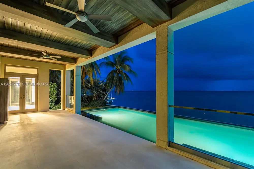 760 S Mashta Dr Key Biscayne, FL 33149