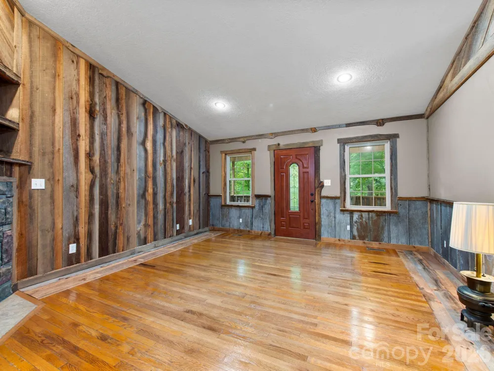 37 Leatherwood Drive #9 Candler, NC 28715