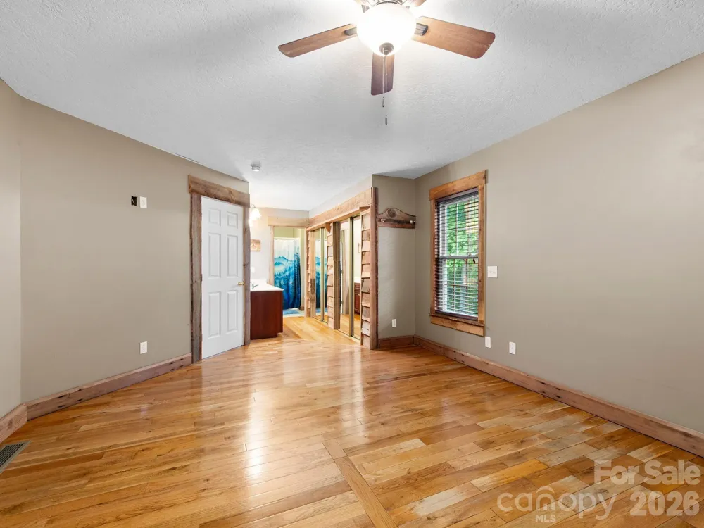 37 Leatherwood Drive #9 Candler, NC 28715