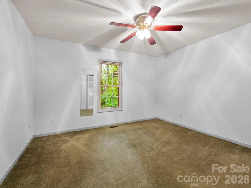 37 Leatherwood Drive #9 Candler, NC 28715