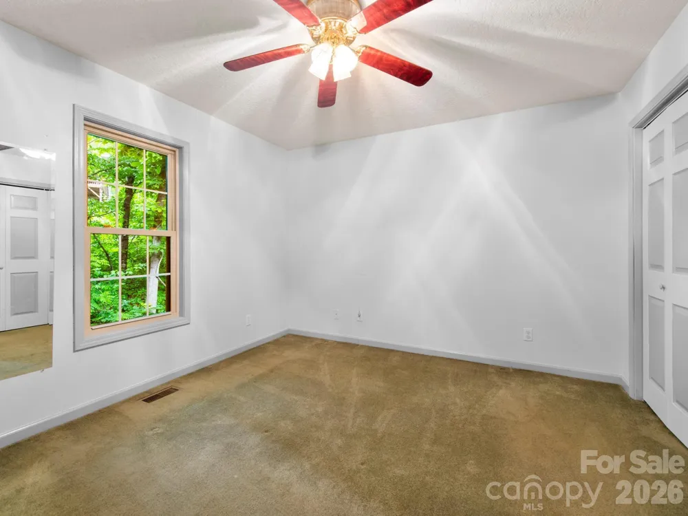 37 Leatherwood Drive #9 Candler, NC 28715