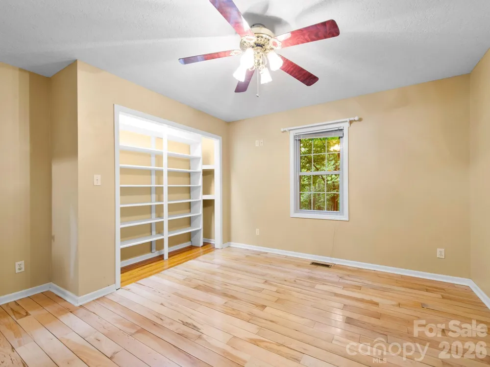 37 Leatherwood Drive #9 Candler, NC 28715