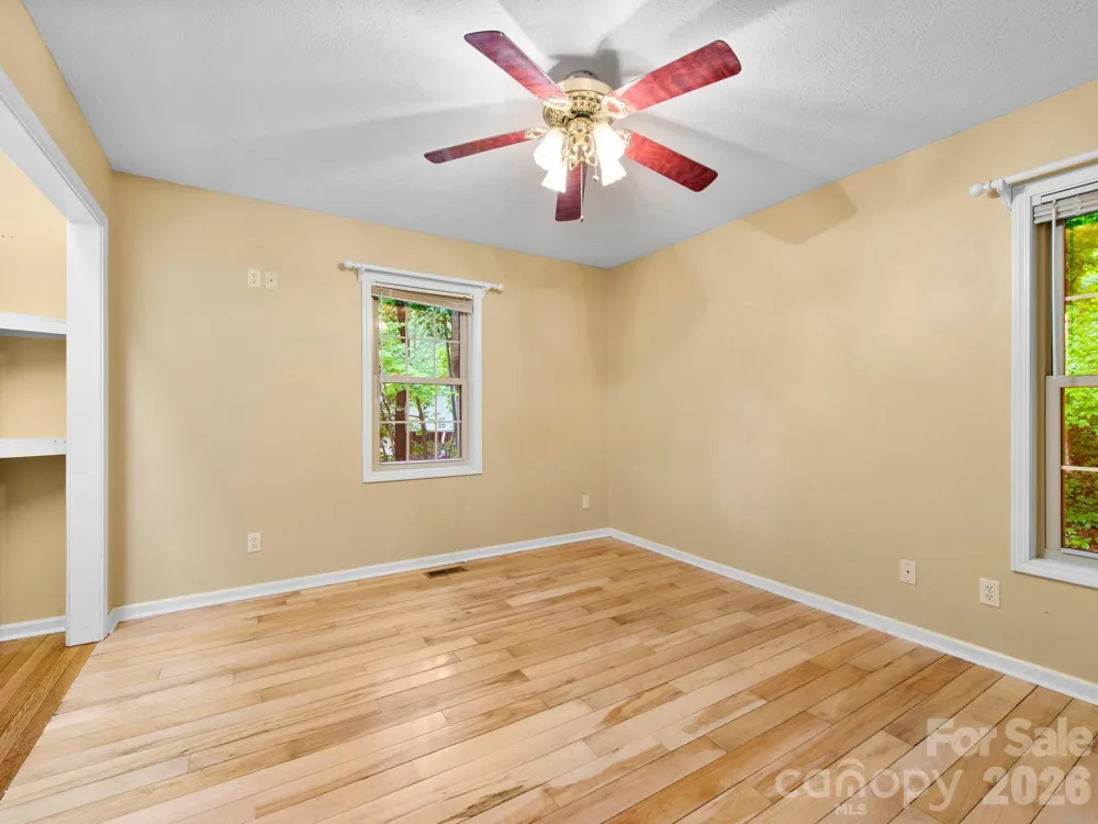37 Leatherwood Drive #9 Candler, NC 28715