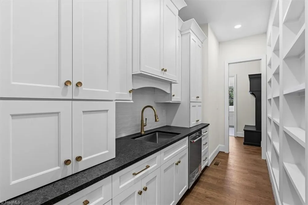 7539 Shadow Creek Drive Summerfield, NC 27358