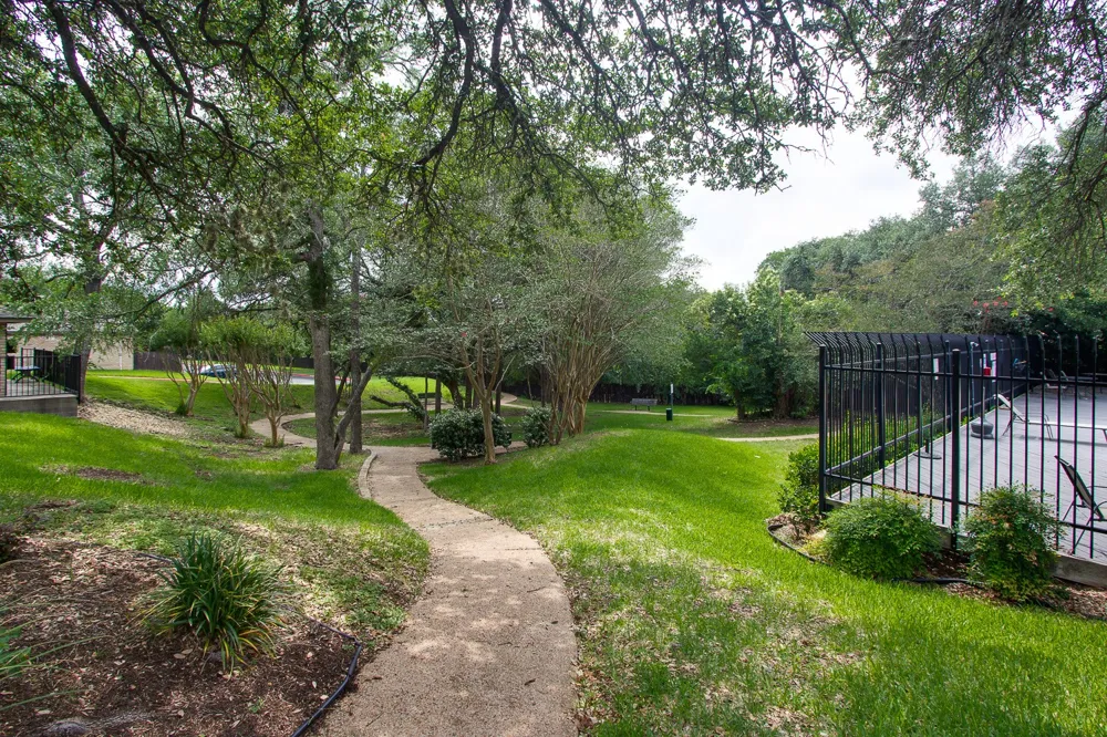 1015 E Yager Lane #125 Austin, TX 78753