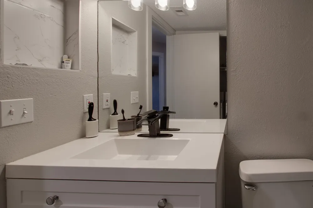 1015 E Yager Lane #125 Austin, TX 78753
