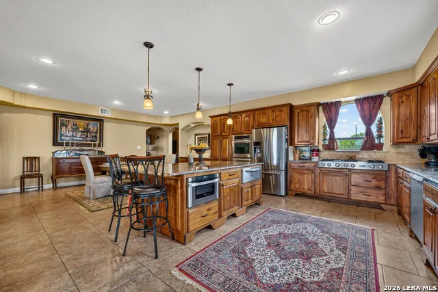165 Pr 8250 Kenedy, TX 78151