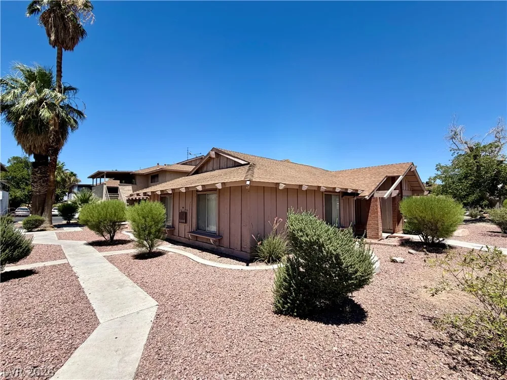 2894 Karen Avenue Las Vegas, NV 89121
