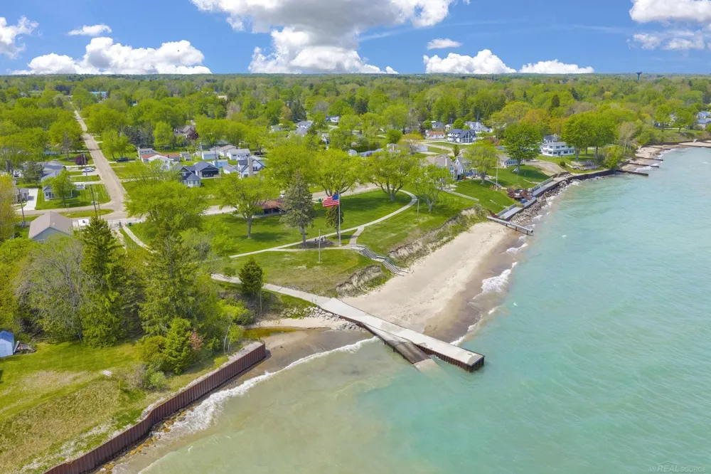 7400 Woodbine Road Worth Township, MI 48450