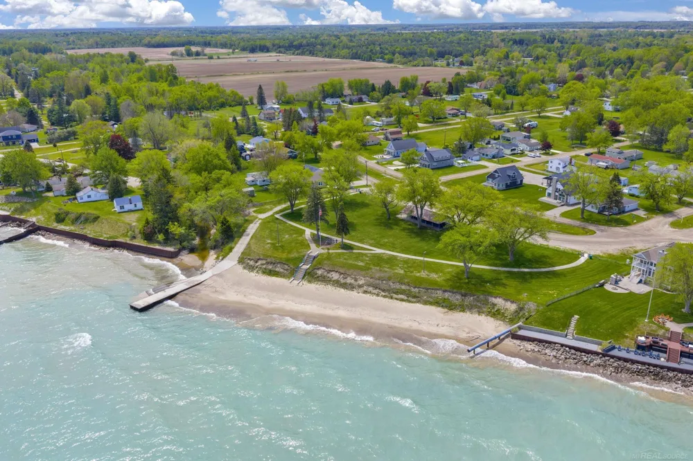 7400 Woodbine Road Worth Township, MI 48450
