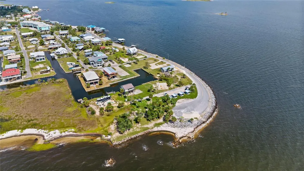 758 MAIN STREET Horseshoe Beach, FL 32648