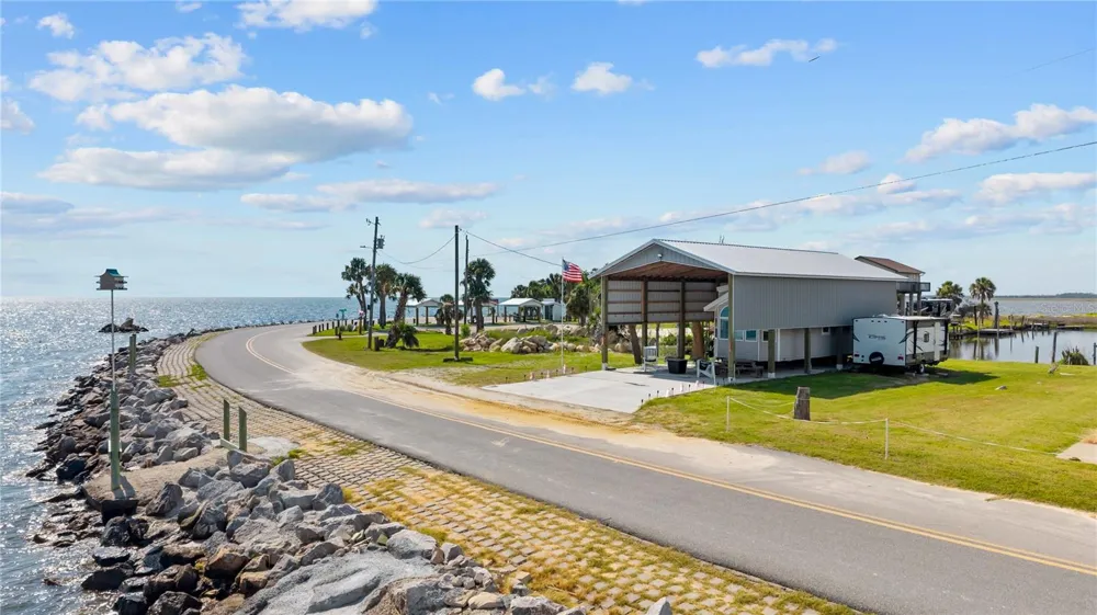 758 MAIN STREET Horseshoe Beach, FL 32648