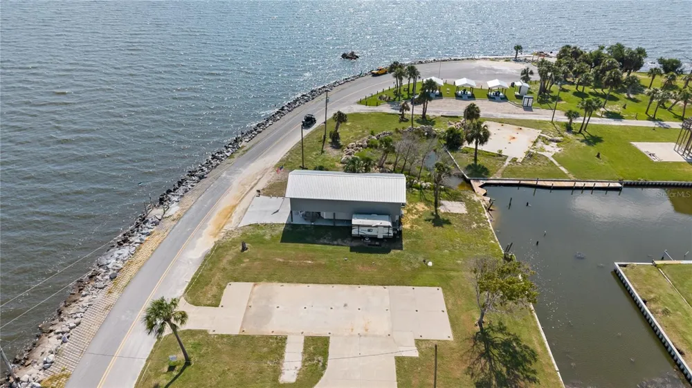 758 MAIN STREET Horseshoe Beach, FL 32648