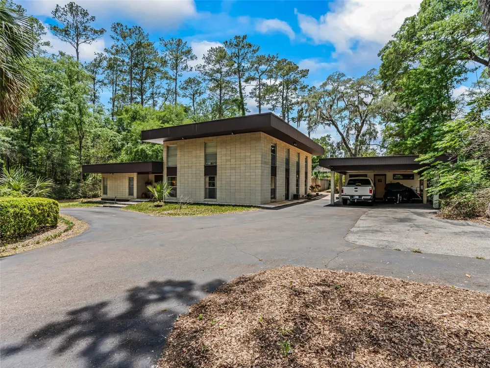 2510 NW 30TH TERRACE Gainesville, FL 32605