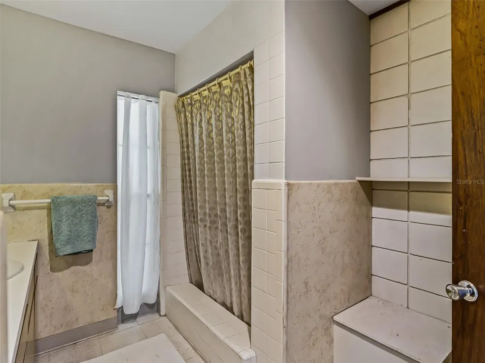 2510 NW 30TH TERRACE Gainesville, FL 32605
