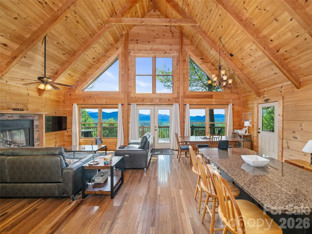 483 Birdie Lane Bakersville, NC 28705