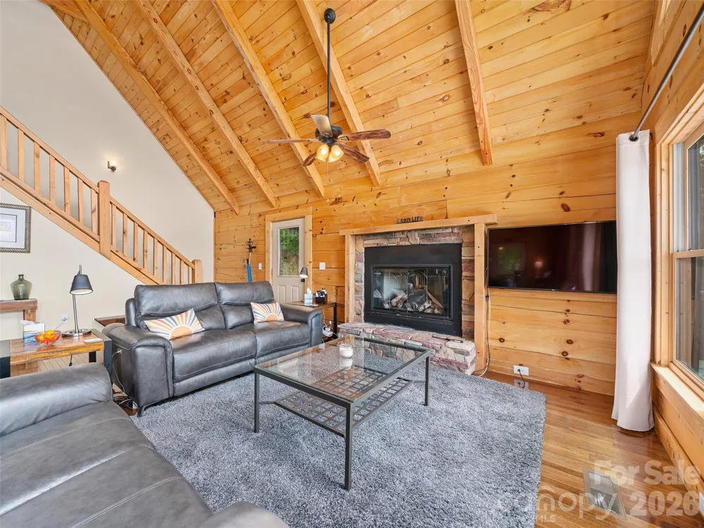 483 Birdie Lane Bakersville, NC 28705