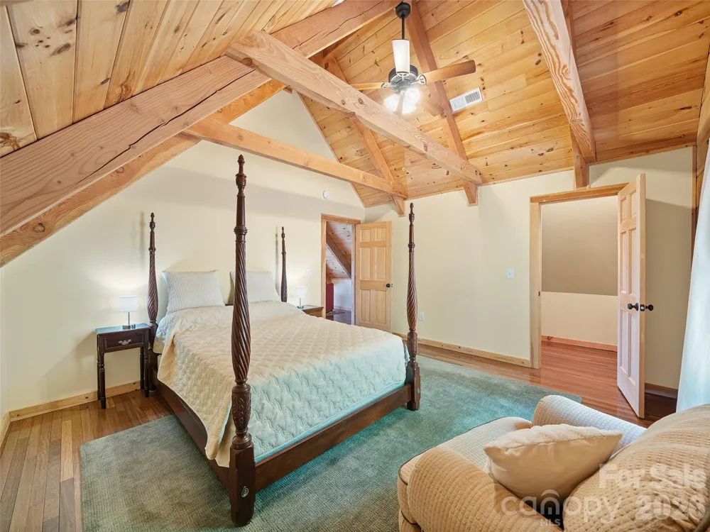 483 Birdie Lane Bakersville, NC 28705