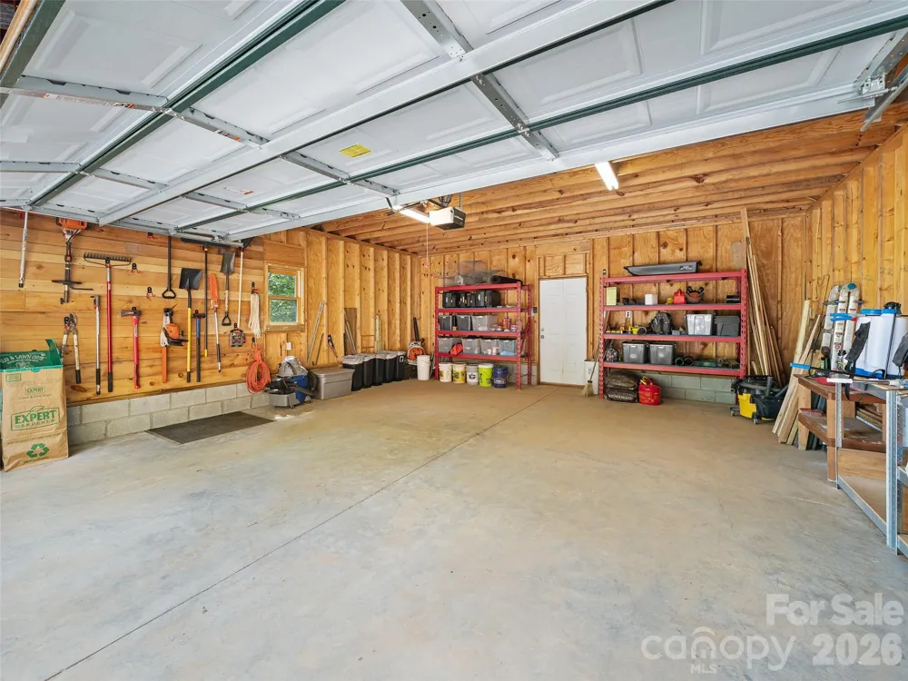 483 Birdie Lane Bakersville, NC 28705