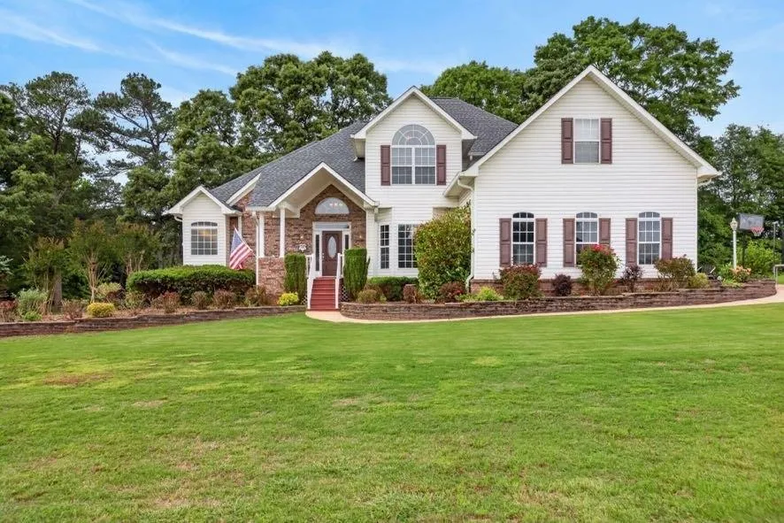 15 Fast Lane Ranburne, AL 36273